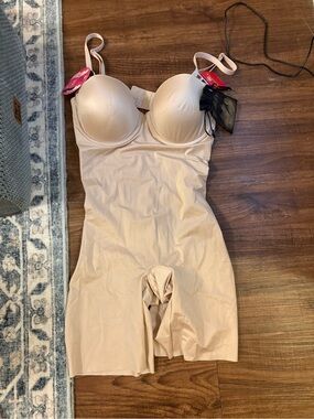 SPANX Light Nude Full-Body Shaping Slip with Built-In Bra